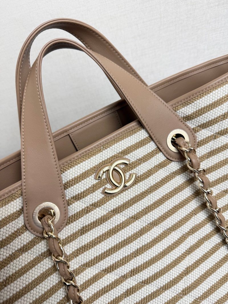 CC 26 Striped Woven Beach Bag 46 Beige in Cowhide