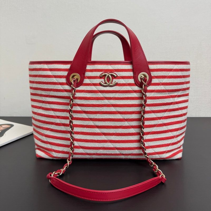 CC 26 Striped Woven Beach Bag 46 Red in Cowhide