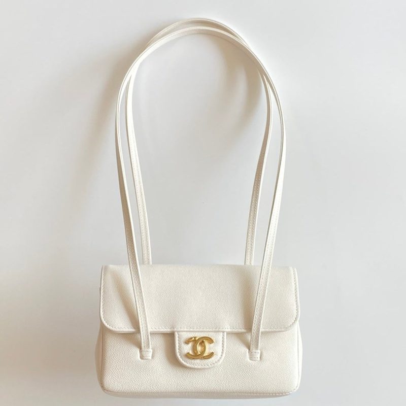 MM 26 Coco Long Shoulder Strap Flap White Bag in Cowhide