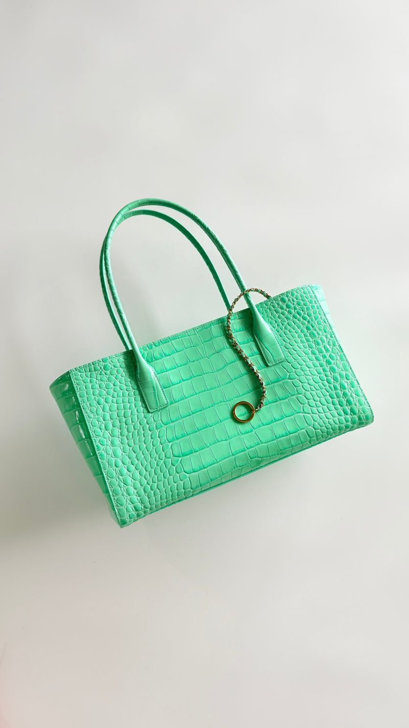 CC 26S Cerf Classic Commuter Tote Bag in Mint Green Crocodile-Embossed Calfskin (made - to - order)