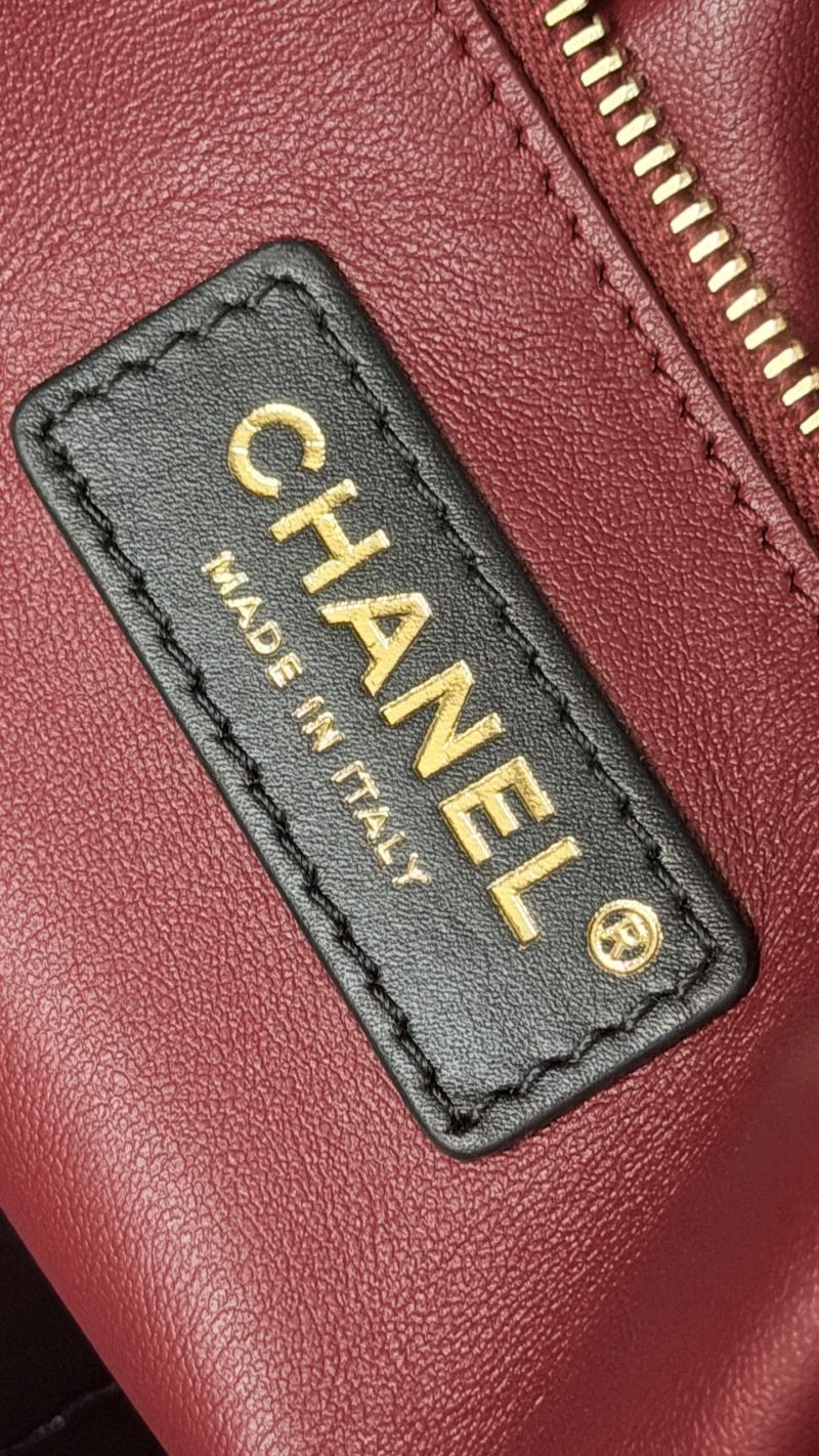 CC 26S Cerf Classic Commuter Tote Bag in Black Crocodile-Embossed Calfskin (made - to - order)