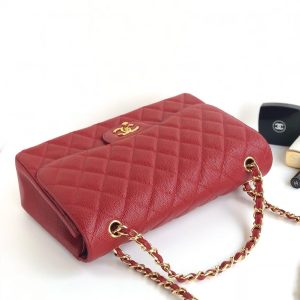 FLAP BAG JUMBO 30CM RED CAVIAR GOLD HARDWARE