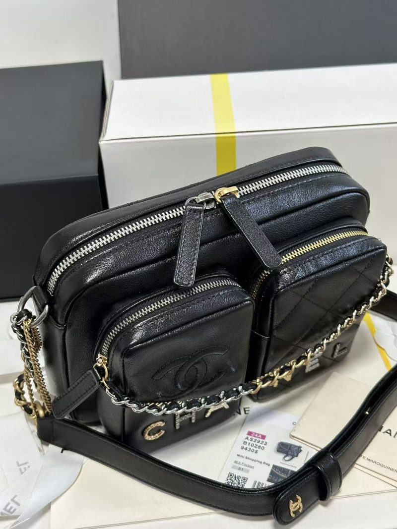 CC 22C Early Spring Crossbody Bags Black Lambskin