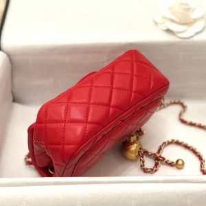 MINI SQUARE CLASSIC FLAP BAG 17CM RED LAMBSKIN GOLD HARDWARE
