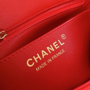 MINI SQUARE FLAP BAG 17CM RED LAMBSKIN GOLD HARDWARE