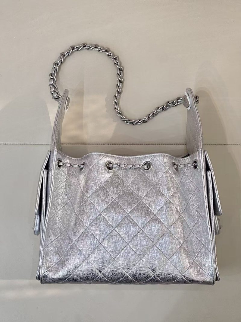 1fb73623ea56209e27612322030bc731 CC Cruise 25/26 Small Handbag Sliver Caviar Leather