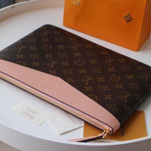 LV M62048 Daily Pouch Brown Ballet Pink Monogram Canvas & Cowhide