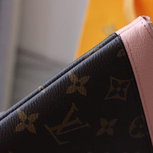 LV M62048 Daily Pouch Brown Ballet Pink Monogram Canvas & Cowhide