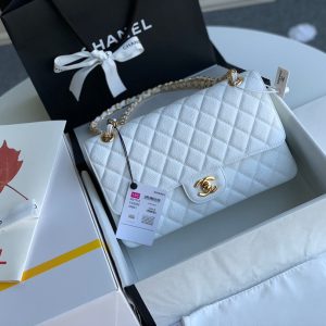 flap bag medium 25 white caviar ghw