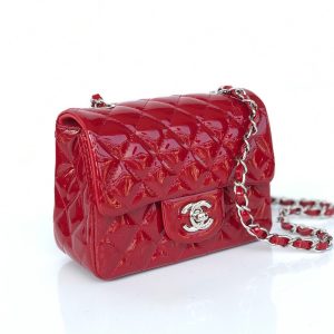 MINI SQUARE FLAP BAG 17CM RED PATENT CALFSKIN SILVER HARDWARE