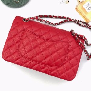 FLAP BAG MEDIUM 25CM RED CAVIAR SILVER HARDWARE
