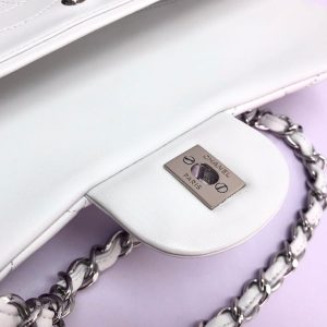 flap bag jumbo 30cm white lambskin silver hardware