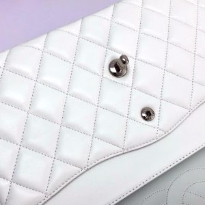 flap bag jumbo 30cm white lambskin silver hardware