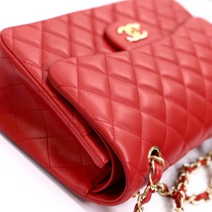 FLAP BAG JUMBO 30CM RED LAMBSKIN GOLD HARDWARE