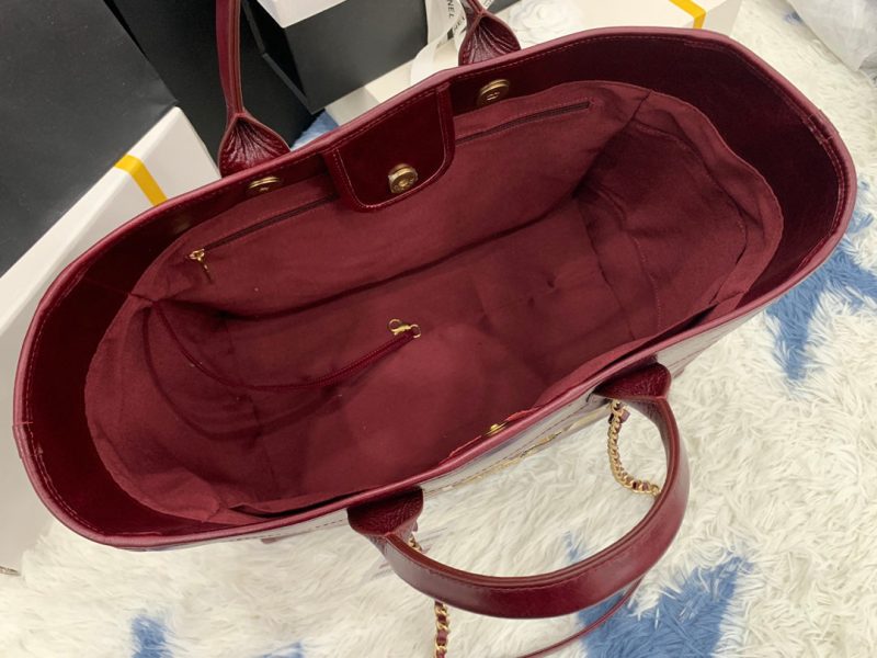 cc shopping bag 40cm burgundy calfskin gold hardware