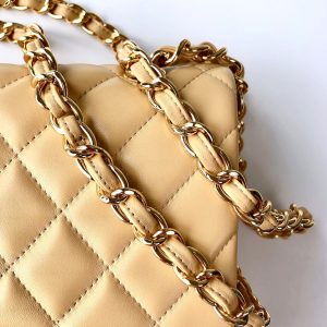 flap bag jumbo 30 light beige lambskin gold hardware