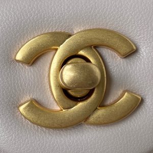 Classic Mini Flap Bag 17cm Pastel Pink Lambskin Gold Hardware