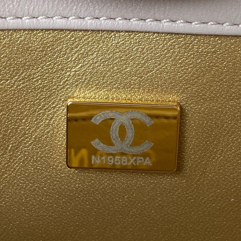 Classic Mini Flap Bag 17cm Pastel Pink Lambskin Gold Hardware