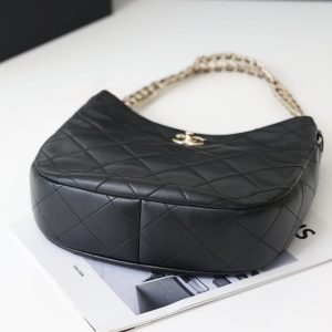 cc hobo bag 26cm black lambskin silver hardware