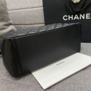 CC GRAND SHOPPING TOTE BAG 34CM BLACK CAVIAR GOLD HARDWARE