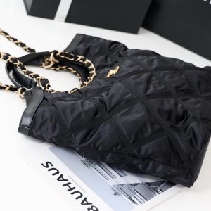 20220308_i1646751258_5339_4_jpg_bd14e7ad-0dd0-4f80-a6aa-fa68a04da161 CC 22P Maxi Shopping Bag Black Nylon with Grosgrain