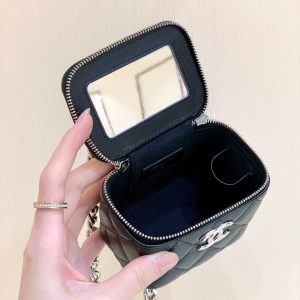CC VANITY CASE 11 BLACK CAVIAR RUTHENIUM HARDWARE