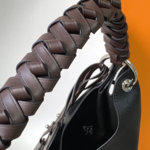 20220525_a1653455041895_2111_jpg CARMEL HOBO 40 BLACK MAHINA