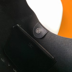 20220525_a1653455041994_3132_jpg CARMEL HOBO 40 BLACK MAHINA