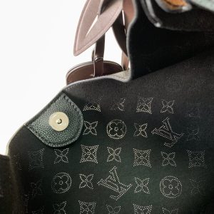 20220525_a1653455042142_0716_jpg CARMEL HOBO 40 BLACK MAHINA