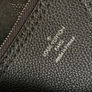 20220525_a1653455042393_0808_jpg CARMEL HOBO 40 BLACK MAHINA