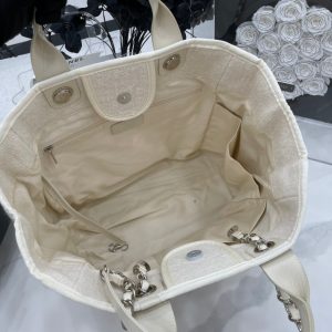 CC Deauville Tweed Bag Light Beige Leather Silver Hardware 9