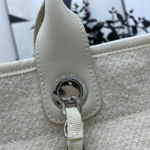 CC Deauville Tweed Bag Light Beige Leather Silver Hardware 9