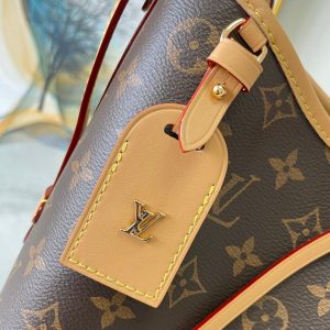 CARRYALL PM 29 BROWN BEIGE MONOGRAM CANVAS