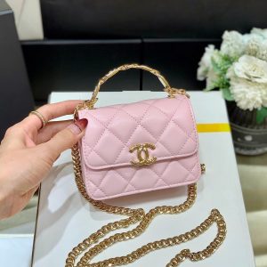 CC Handle Small Shoulder Bag 13cm Pink Sheepskin