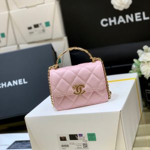 CC Handle Small Shoulder Bag 13cm Pink Sheepskin