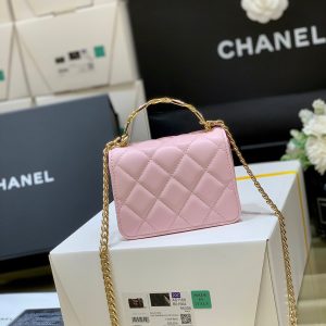 CC Handle Small Shoulder Bag 13cm Pink Sheepskin