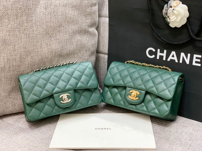20220929_i1664442389_2152_8_jpg flap bag mini 20cm dark blue green caviar gold hardware