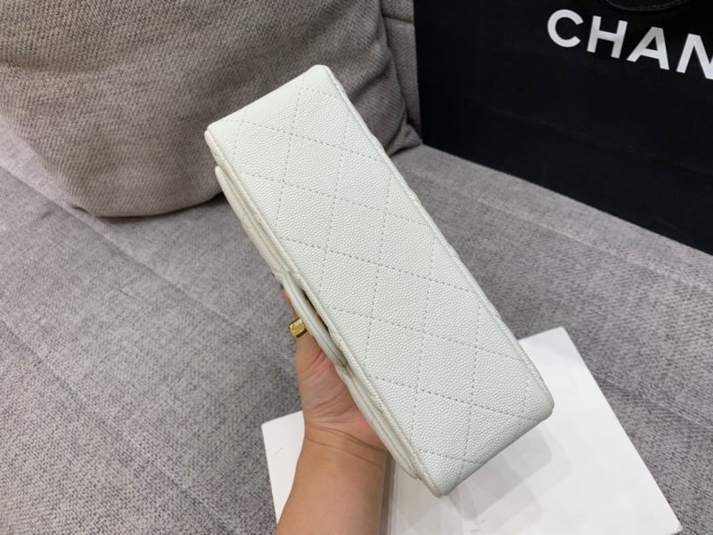 20220929_i1664461710_2821_5_jpg flap bag mini 20cm white caviar gold hardware