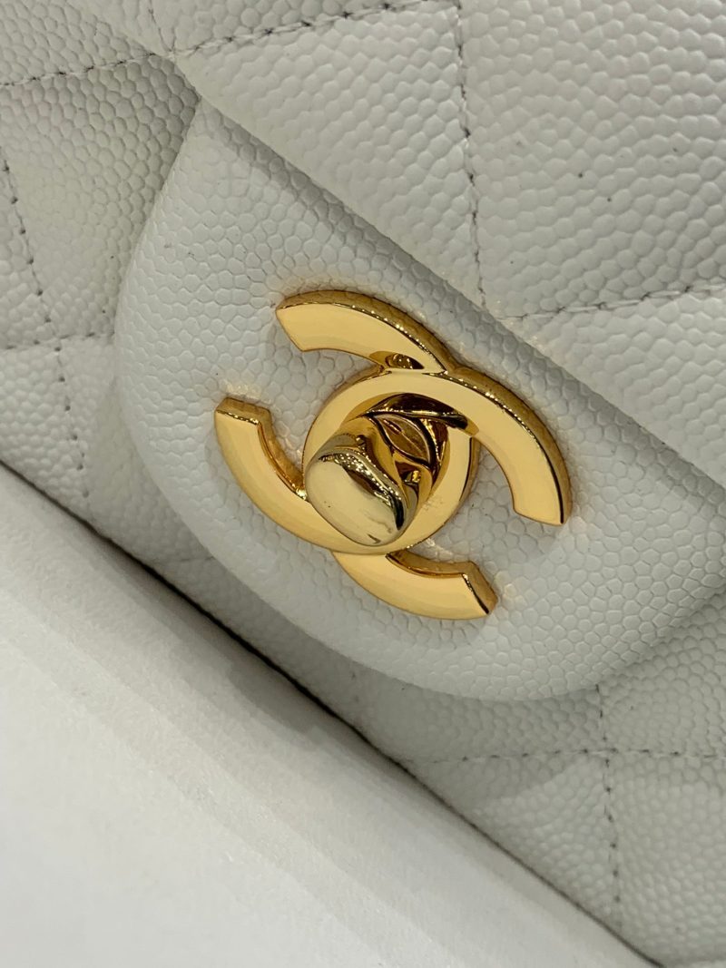20220929_i1664461710_3299_4_jpg flap bag mini 20cm white caviar gold hardware