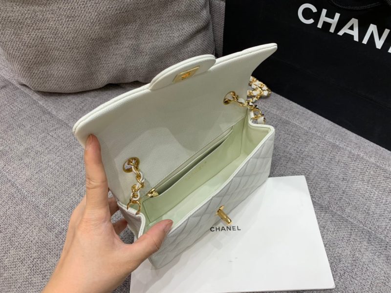 20220929_i1664461710_7595_6_jpg flap bag mini 20cm white caviar gold hardware