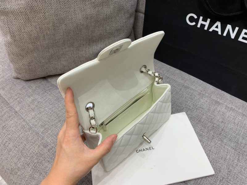 flap bag mini 20cm white caviar silver hardware