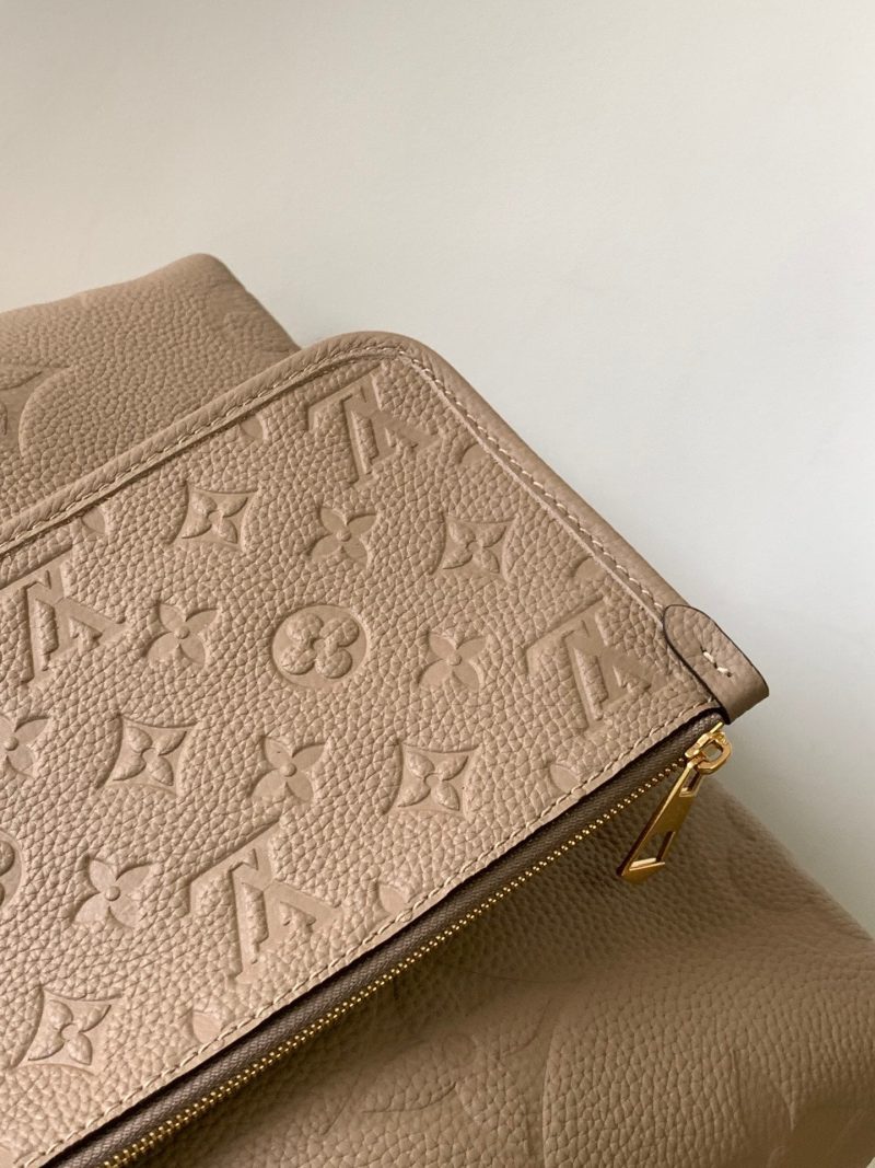 20221202_i1669968951_1349_6_jpg CARRYALL PM 29 BEIGE MONOGRAM GRAINED COWHIDE LEATHER