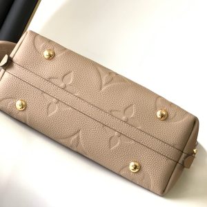 20221202_i1669968951_6566_3_jpg CARRYALL PM 29 BEIGE MONOGRAM GRAINED COWHIDE LEATHER