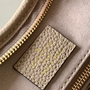 20221202_i1669968951_9887_8_jpg CARRYALL PM 29 BEIGE MONOGRAM GRAINED COWHIDE LEATHER