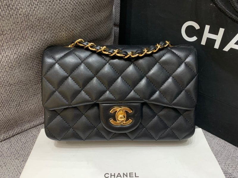 20221206_i1670337123_4880_1_jpg flap bag mini 20cm black lambskin gold hardware