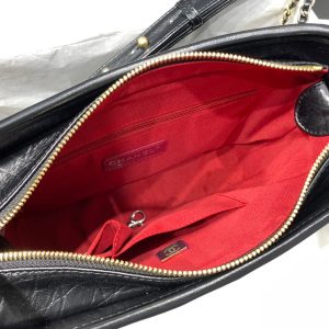 HOBO BAG 25 WITH STRAP IN BLACK CALFSKIN GOLD AND SILVER HARDWARE