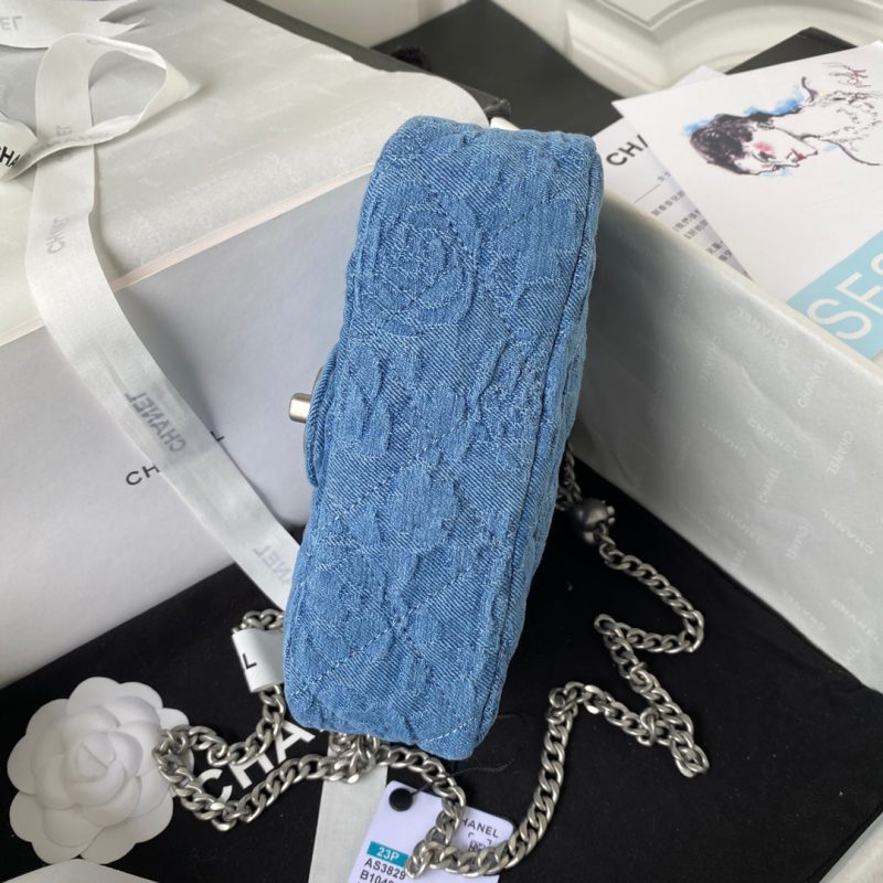 20230314_i1678733828_2252_5_jpg 23P Flap Bag 20cm Denim Silver Hardware