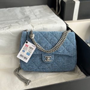 cc flap bag 19cm blue denim silver hardware