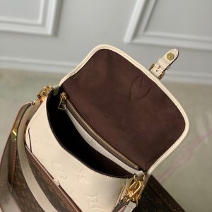 diane 24 cream monogram empreinte leather