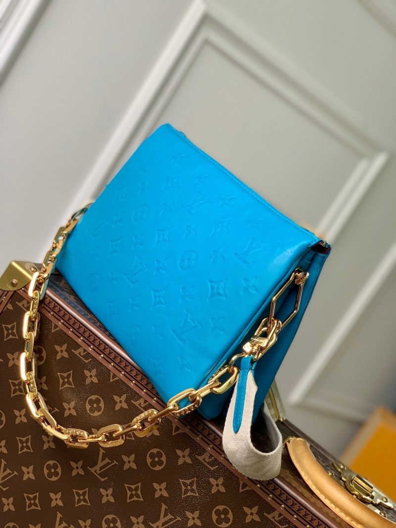 20230402_i1680420617_7887_2_jpg coussin pm 26cm blue monogram empreinte calfskin